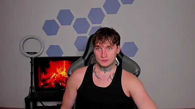 Chris Tyson online show from October 22, 2025, 9:24 pm