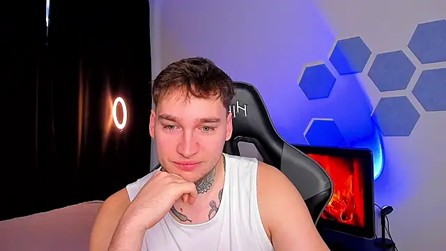 Chris Tyson online show from November 29, 2025, 8:25 am