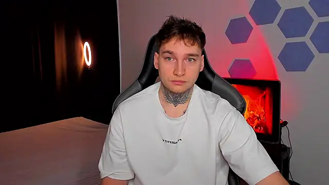 Chris Tyson online show from November 27, 2025, 6:14 am