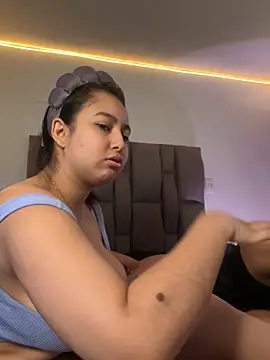 Snapshot of RexxaYBlade chatting on October 26, 2025, 5:02 pm RexxaYBlade online show from October 26, 2025, 5:02 pm