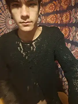 LYZBORNHD online show from November 30, 2025, 8:26 am