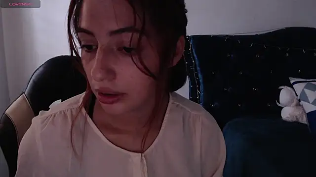 Kate lorens9 online show from March 14, 2025, 3:25 pm