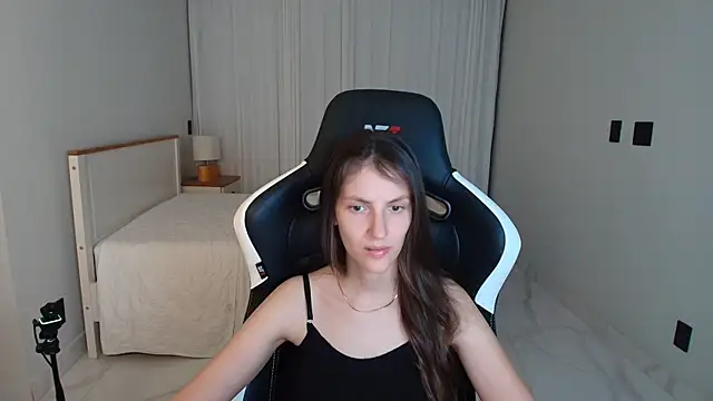 upssnowy online show from July 2, 2026, 10:49 pm