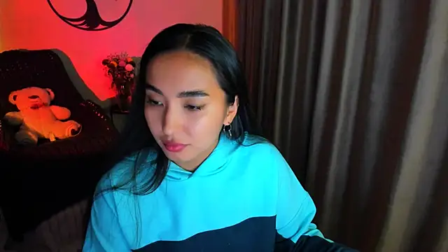 worldofkim online show from November 2, 2025, 1:16 pm