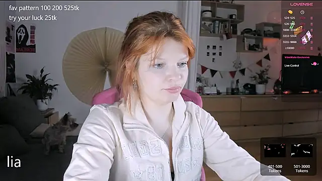 lil lia online show from November 24, 2025, 12:10 am