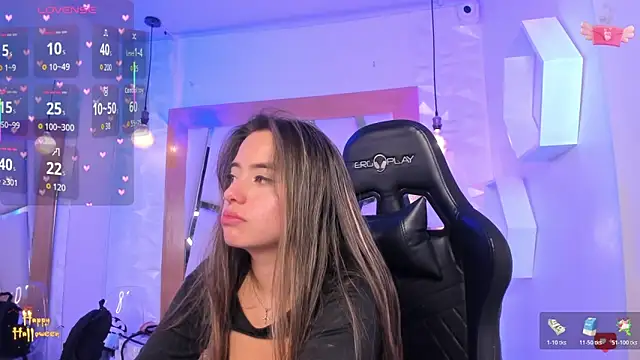 Snapshot of ary_cooper_ chatting on November 13, 2025, 12:09 pm ary cooper online show from November 13, 2025, 12:09 pm