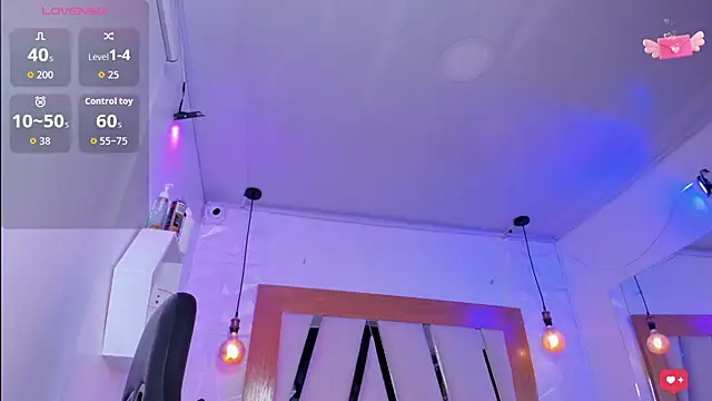 Snapshot of ary_cooper_ chatting on October 17, 2025, 12:51 pm ary cooper online show from October 17, 2025, 12:51 pm