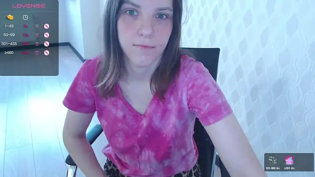 Snapshot of LisaHeart chatting on March 20, 2026, 2:51 pm LisaHeart online show from March 20, 2026, 2:51 pm