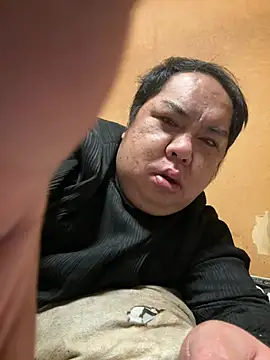 punk0805 online show from February 6, 2026, 11:39 am