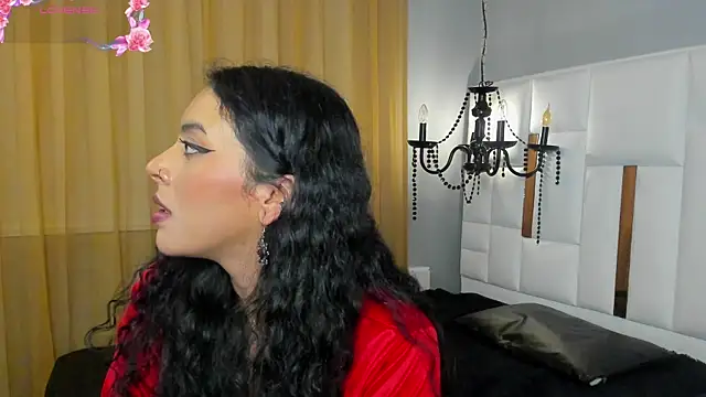 Snapshot of magic_marg chatting on March 11, 2025, 12:00 am magic marg online show from March 11, 2025, 12:00 am