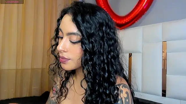 Snapshot of magic_marg chatting on February 25, 2025, 12:03 am magic marg online show from February 25, 2025, 12:03 am