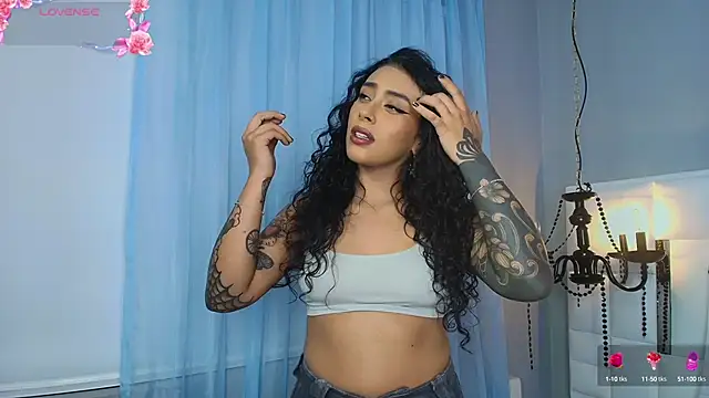 Snapshot of magic_marg chatting on March 21, 2025, 8:40 pm magic marg online show from March 21, 2025, 8:40 pm