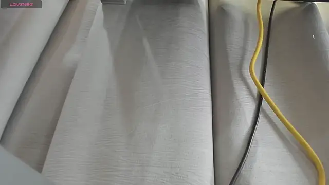 luxyshy online show from March 25, 2026, 4:39 pm