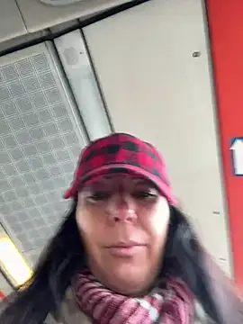 Snapshot of eveangelll chatting on March 10, 2025, 7:22 am eveangelll online show from March 10, 2025, 7:22 am