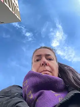 Snapshot of eveangelll chatting on November 26, 2025, 11:32 am eveangelll online show from November 26, 2025, 11:32 am