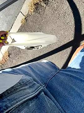 Snapshot of eveangelll chatting on September 16, 2025, 7:20 am eveangelll online show from September 16, 2025, 7:20 am