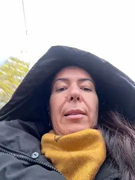 Snapshot of eveangelll chatting on November 12, 2025, 8:07 am eveangelll online show from November 12, 2025, 8:07 am