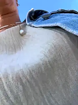 Snapshot of eveangelll chatting on September 18, 2025, 7:00 am eveangelll online show from September 18, 2025, 7:00 am