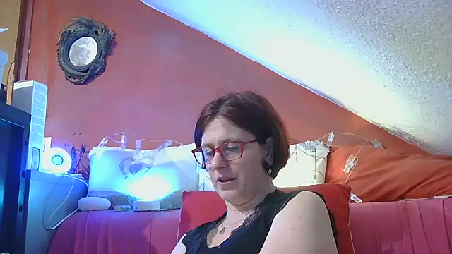 Snapshot of lanax chatting on May 25, 2026, 10:58 am lanax online show from May 25, 2026, 10:58 am