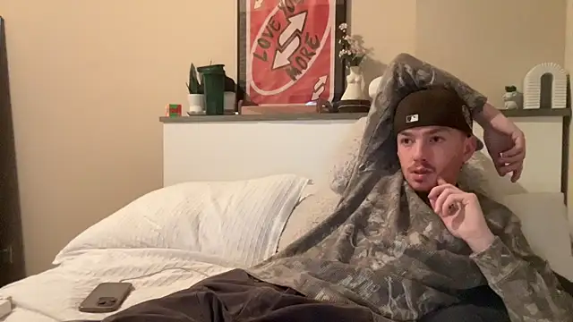 younghungginger online show from January 4, 2025, 5:58 am