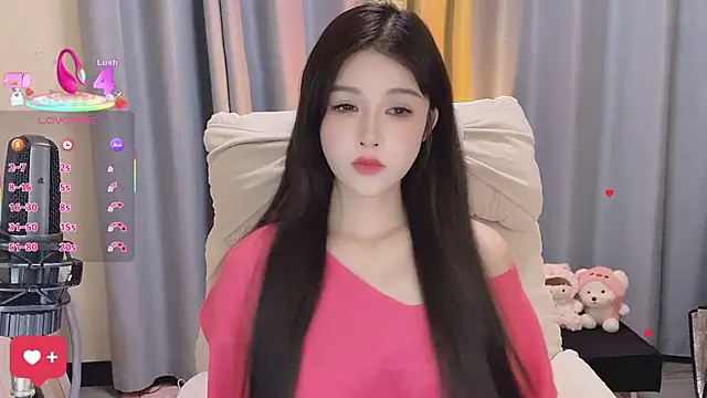 7-Love online show from April 1, 2026, 1:12 pm