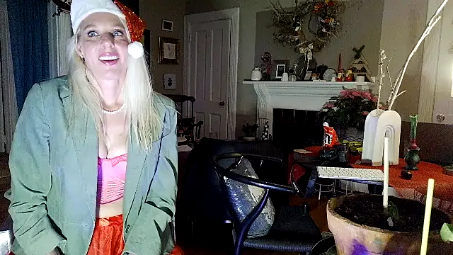 Glamazonx online show from December 20, 2025, 7:22 am