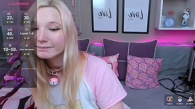 MeowkaKitty online show from March 18, 2025, 4:29 am