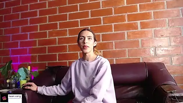 Trix fiore oficial online show from March 28, 2026, 8:54 pm