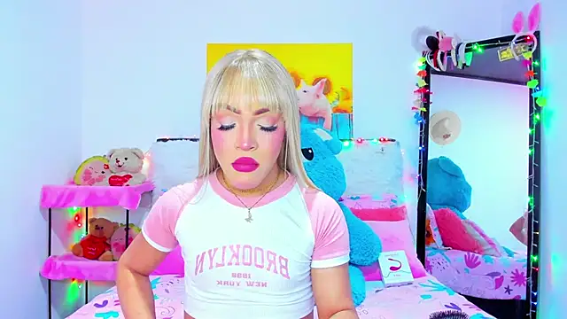 Snapshot of Candy_Candy__ chatting on September 9, 2025, 9:57 pm Candy Candy online show from September 9, 2025, 9:57 pm