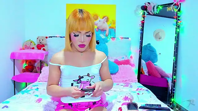 Candy Candy   online show from November 18, 2025, 2:38 am