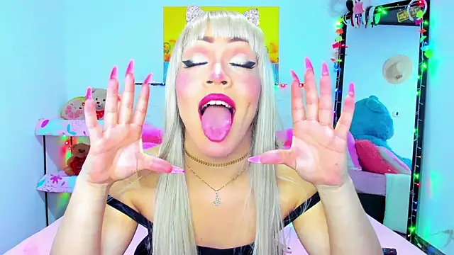 Snapshot of Candy_Candy__ chatting on September 22, 2025, 10:27 pm Candy Candy online show from September 22, 2025, 10:27 pm