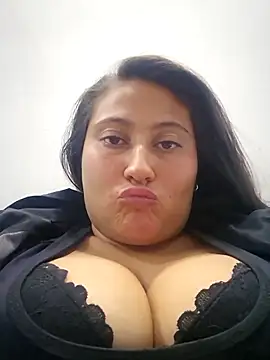 Snapshot of Celeem_ chatting on March 1, 2026, 2:55 am Celeem online show from March 1, 2026, 2:55 am