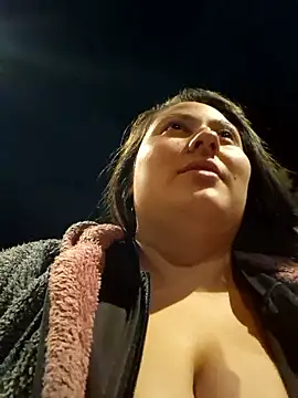 Snapshot of Celeem_ chatting on January 15, 2026, 5:44 am Celeem online show from January 15, 2026, 5:44 am