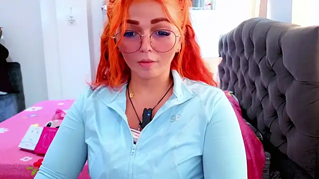 Alexatexa2929 online show from February 18, 2026, 8:38 pm