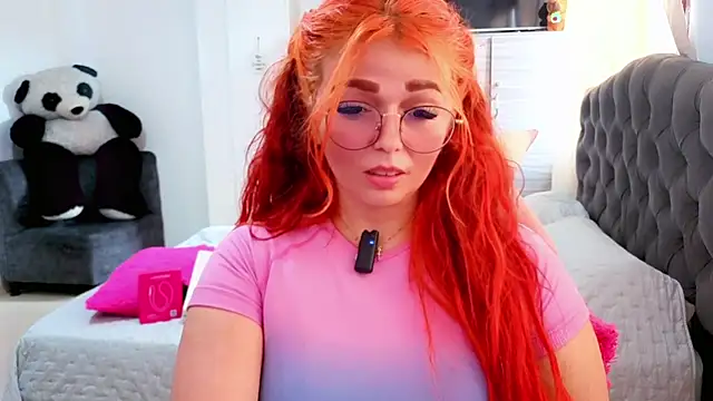 Alexatexa2929 online show from February 25, 2026, 8:19 pm