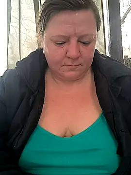 Snapshot of jusichka chatting on February 15, 2026, 6:58 am jusichka online show from February 15, 2026, 6:58 am