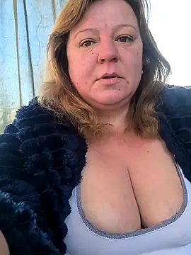 jusichka online show from March 16, 2026, 7:45 am