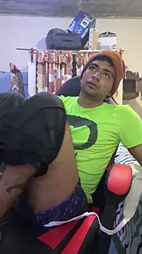 yObal-hot online show from April 27, 2026, 5:44 pm