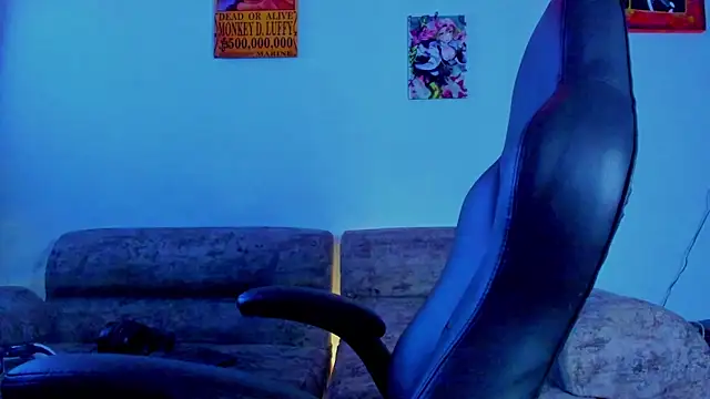 Snapshot of Drako_Lamar chatting on October 15, 2025, 12:53 am Drako Lamar online show from October 15, 2025, 12:53 am
