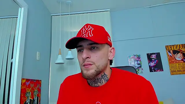 Snapshot of Drako_Lamar chatting on February 22, 2025, 3:47 pm Drako Lamar online show from February 22, 2025, 3:47 pm