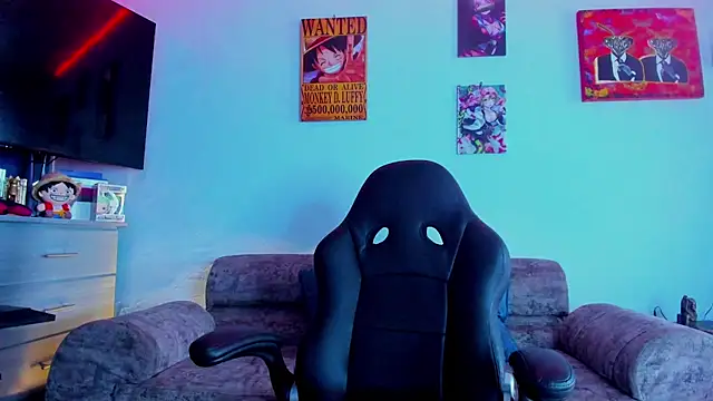 Snapshot of Drako_Lamar chatting on December 15, 2025, 1:06 pm Drako Lamar online show from December 15, 2025, 1:06 pm