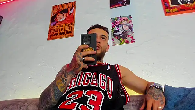 Snapshot of Drako_Lamar chatting on September 12, 2025, 1:17 am Drako Lamar online show from September 12, 2025, 1:17 am