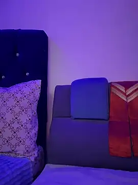 PaulinaSanders X online show from February 14, 2025, 6:08 pm