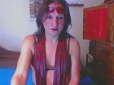 LorenJade online show from March 5, 2026, 12:18 am