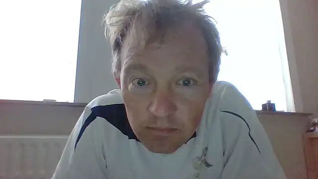 Snapshot of bertolini chatting on May 3, 2026, 6:29 am bertolini online show from May 3, 2026, 6:29 am