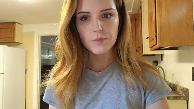 sexylilly69 online show from April 10, 2026, 10:28 pm