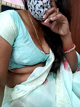 Snapshot of indian-adhaya chatting on June 2, 2026, 6:52 pm indian-adhaya online show from June 2, 2026, 6:52 pm