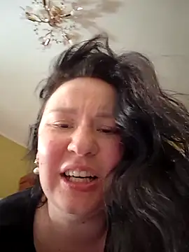 Snapshot of AlexaLexie chatting on May 2, 2026, 11:15 am AlexaLexie online show from May 2, 2026, 11:15 am