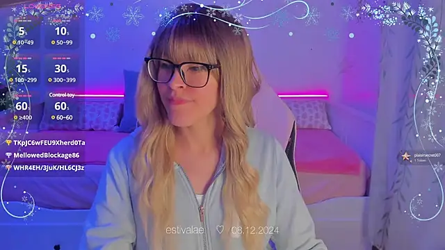 estivalae online show from December 8, 2024, 11:19 pm