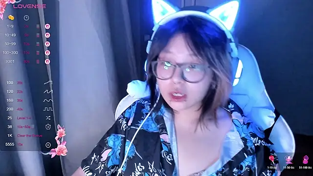 maydaykimmy online show from November 16, 2025, 9:51 pm